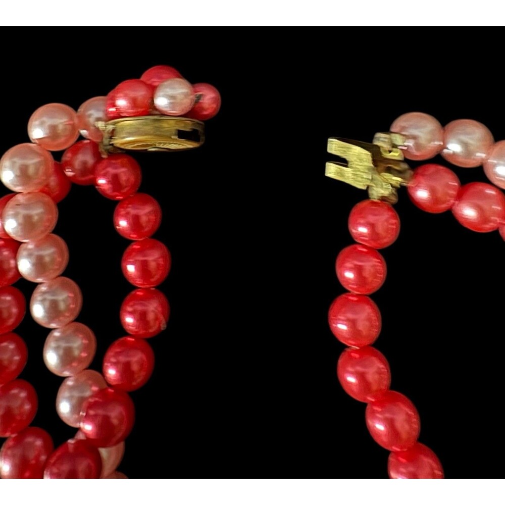 Vintage Pink Faux Pearl Necklace 18 Inch With Japan Clip On Earrings Set - Picture 5 of 10